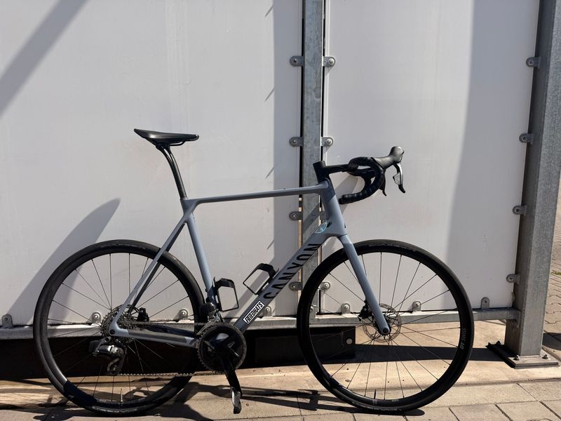 Canyon Endurace CF 7 AXS 2024 2024 Road & Gravel de segunda mano