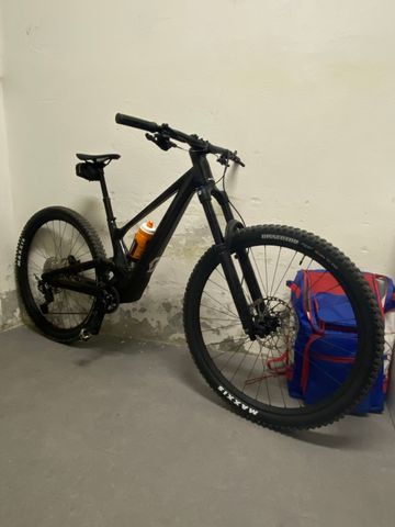 Used Scott Genius 920 2025 2025 Mountainbike, Black — image 2 of 4