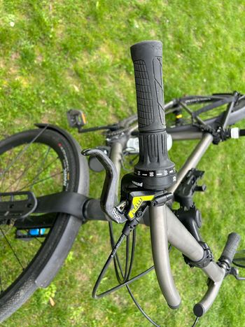 Caminade Custom Pinion C-Line Gearbox 2024 Road & Gravel usato, Grigio chiaro — immagine 2 di 7