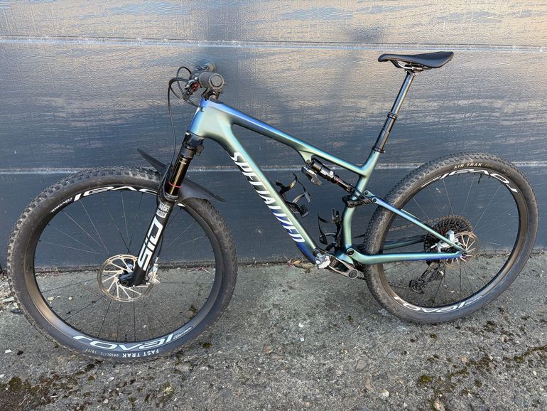 Gebrauchtes Specialized Epic 8 Pro 2025 2025 Mountainbike, Grün, 29 — Bild 1 von 10