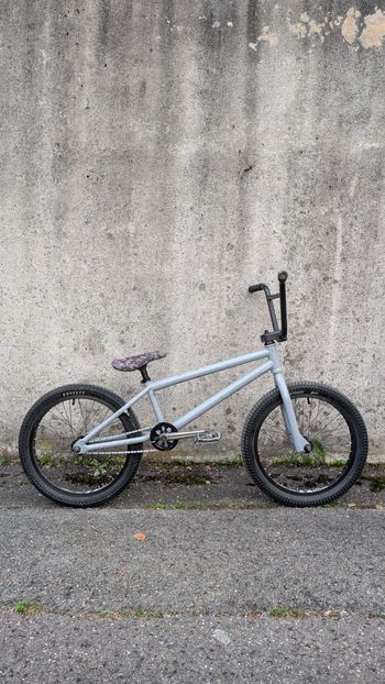 Wethepeople Custom 2021 Urban usato, Grigio chiaro — immagine 1 di 8