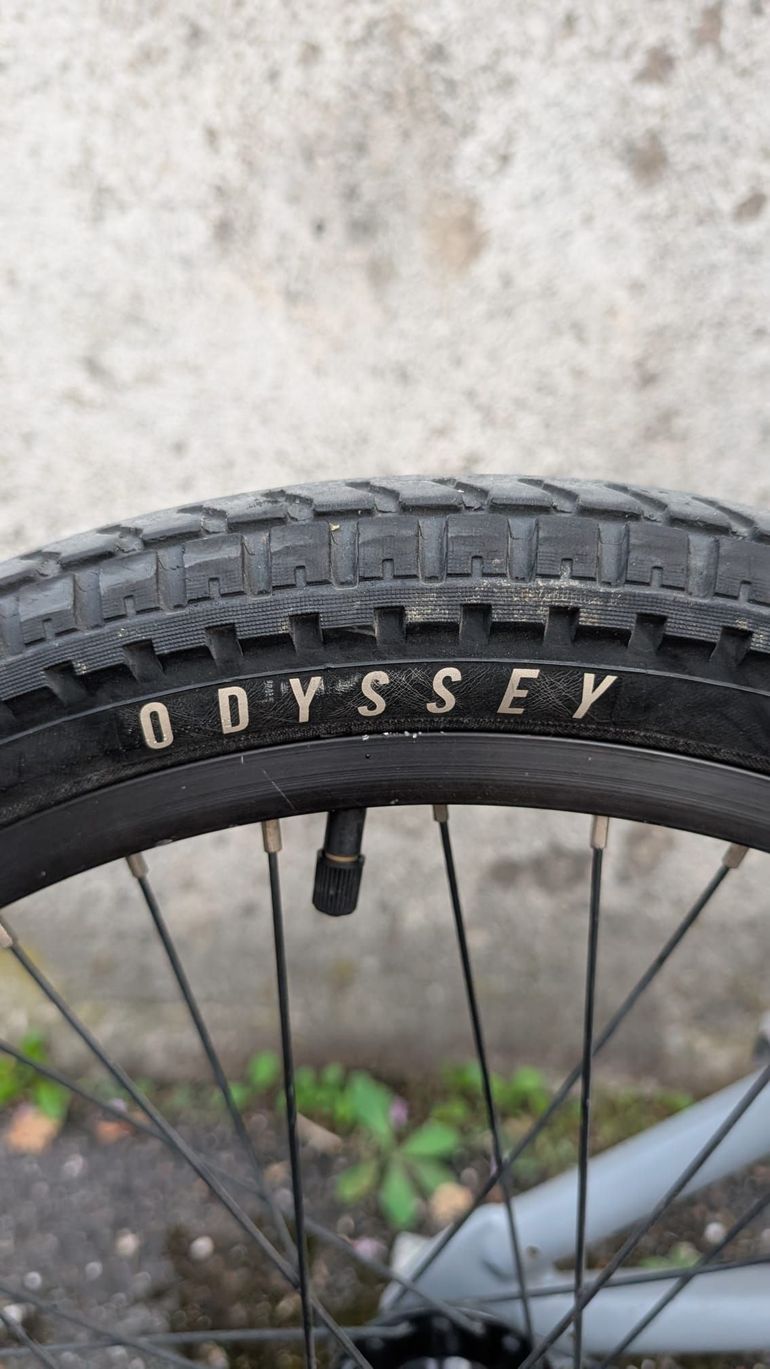 Wethepeople Custom 2021 Urban usato, Grigio chiaro — immagine 6 di 8