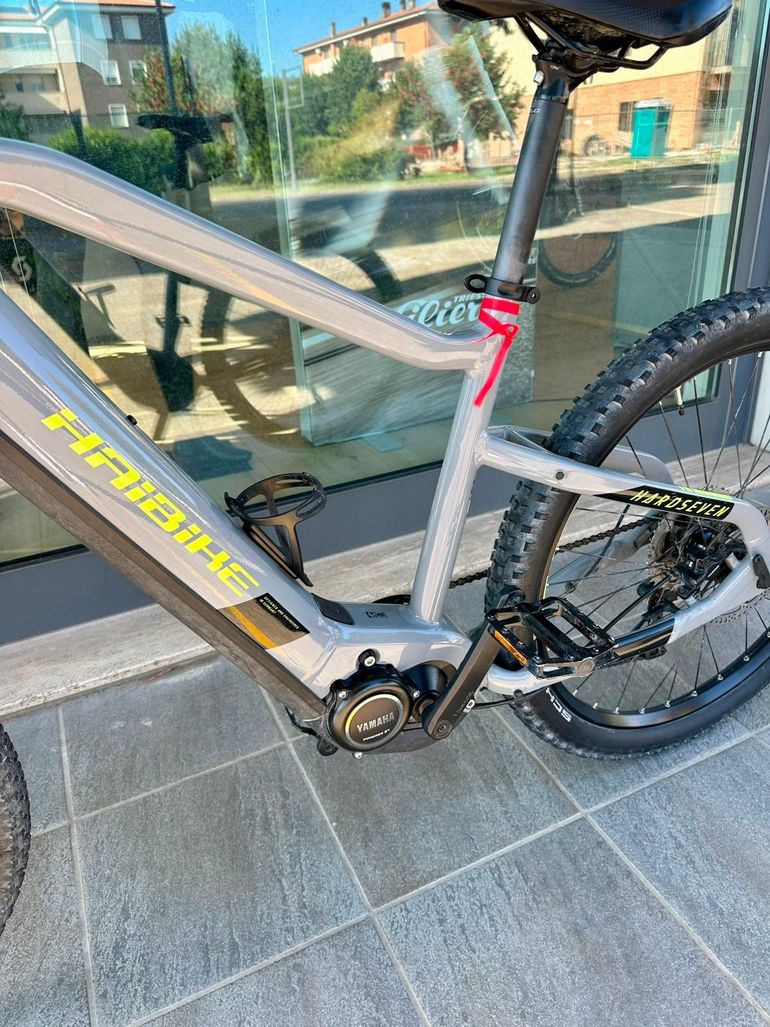 Haibike HardSeven 6 2021 2021 Mountainbike usato, Grigio chiaro — immagine 9 di 9
