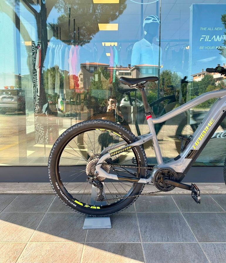Haibike HardSeven 6 2021 2021 Mountainbike usato, Grigio chiaro — immagine 5 di 9