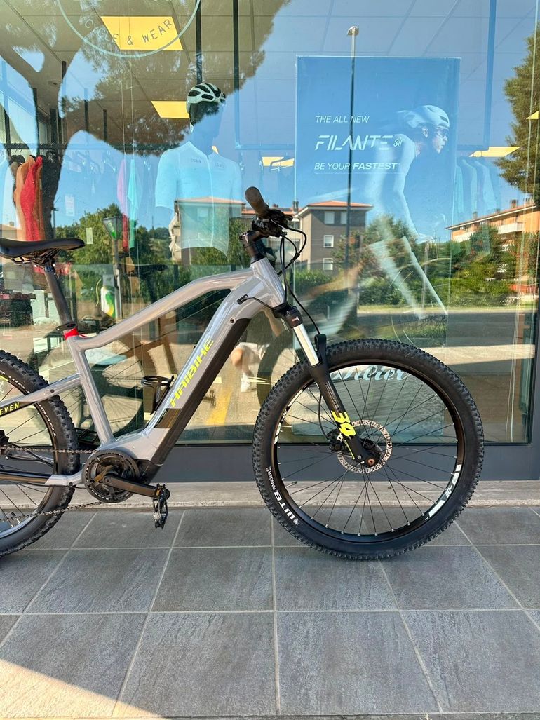 Haibike HardSeven 6 2021 2021 Mountainbike usato, Grigio chiaro — immagine 4 di 9