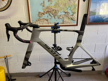 Brugt Scott Foil RC 10 2025 2025 Road & Gravel — billede 2 af 9