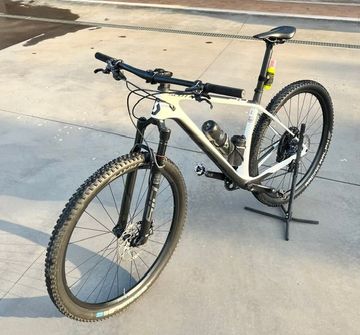 Gebrauchtes Scott Scale RC 900 Team 2021 2021 Mountainbike, Weiß, 29 — Bild 3 von 3