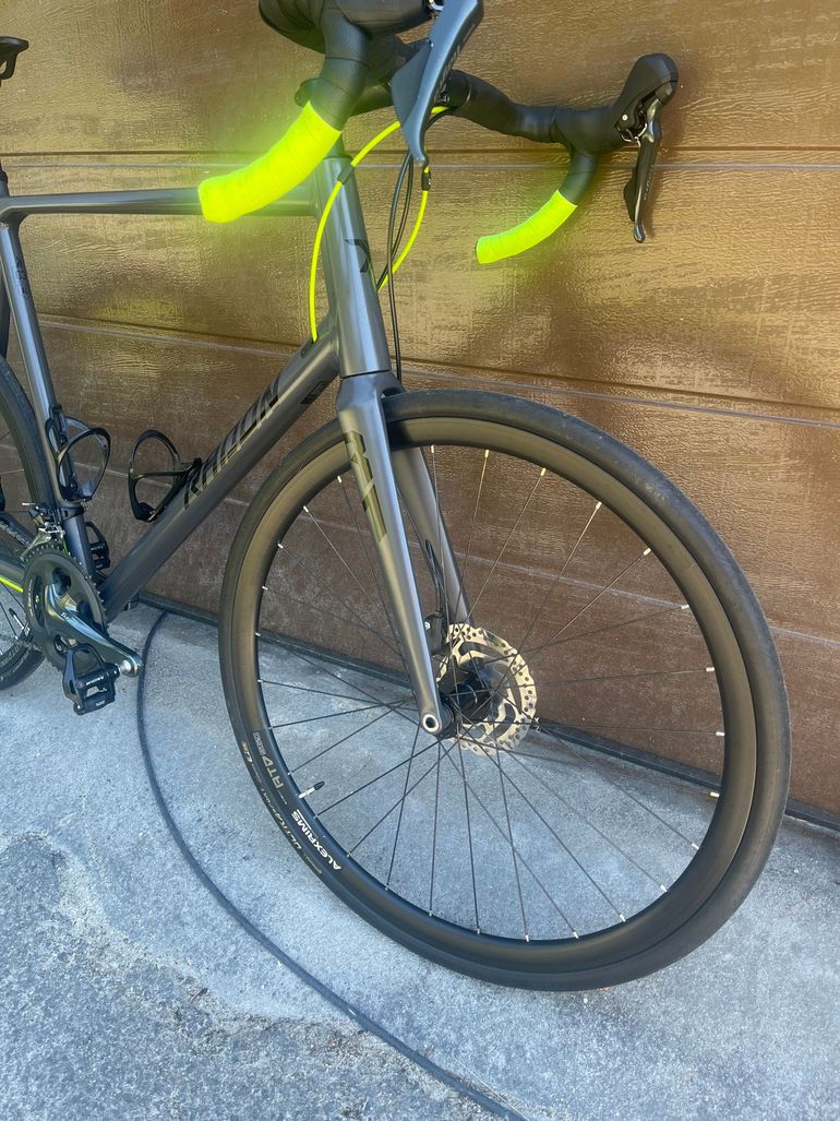 Used Radon R1 Tiagra 2023 Road & Gravel, Light Gray — image 4 of 5