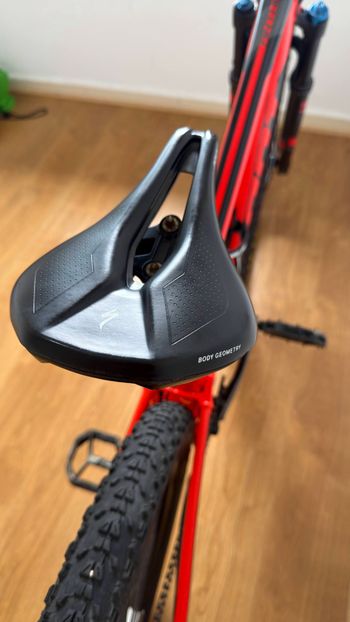 Tweedehands Giant Anthem 2 2018 2018 Mountainbike — afbeelding 3 van 11