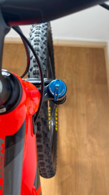 Tweedehands Giant Anthem 2 2018 2018 Mountainbike — afbeelding 4 van 11