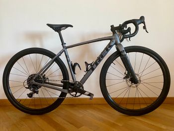 Brugt Trek Checkpoint ALR 4 2025 2025 Road & Gravel — billede 1 af 7