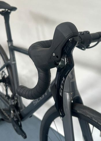 Käytetty Scott Addict 50 2025 2025 Road & Gravel — kuva 6 / 7