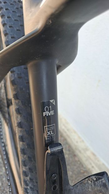 Used BMC Twostroke 01 FIVE 2023 2023 Mountainbike, Black, 29 — image 9 of 16