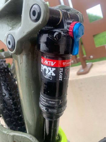 Trek Full Stache 8 2019 2019 Mountainbike usato, Verde — immagine 5 di 7