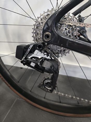 Brugt Orbea Orca SRAM Force eTap AXS 2023 Road & Gravel — billede 4 af 5