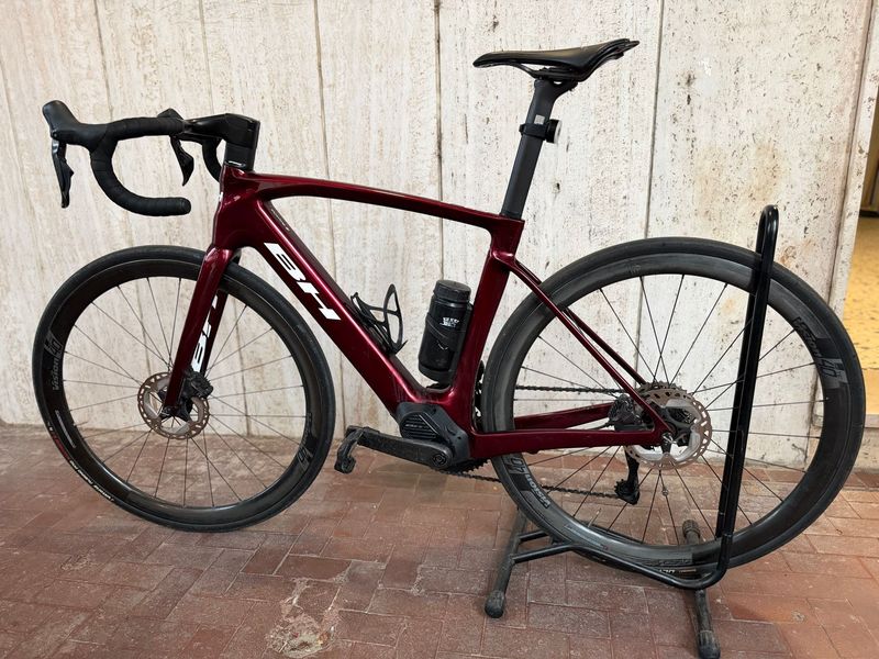 Gebrauchtes BH CORE RACE CARBON PRO 1.8 2022 2022 Road & Gravel
