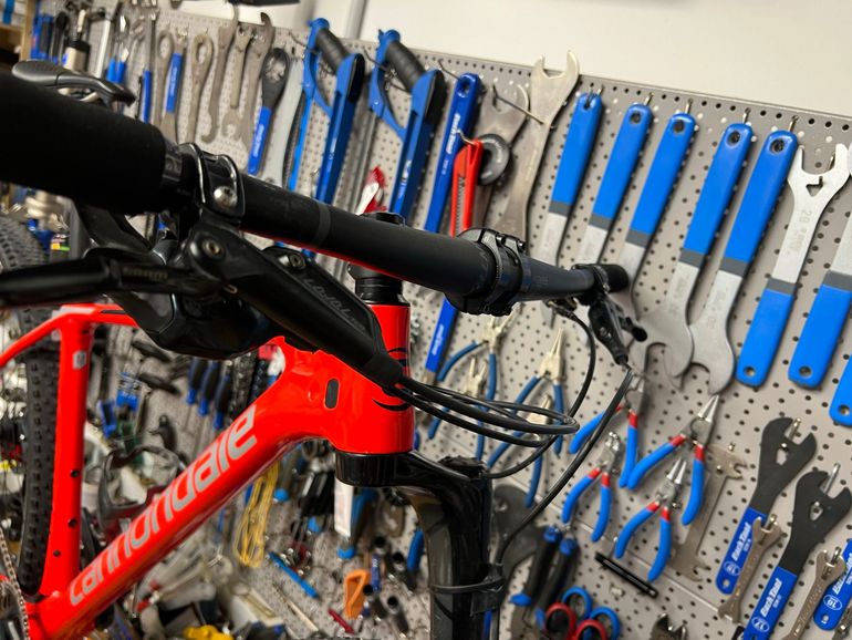 Brugt Cannondale F-Si Carbon 3 2019 2019 Mountainbike — billede 8 af 24