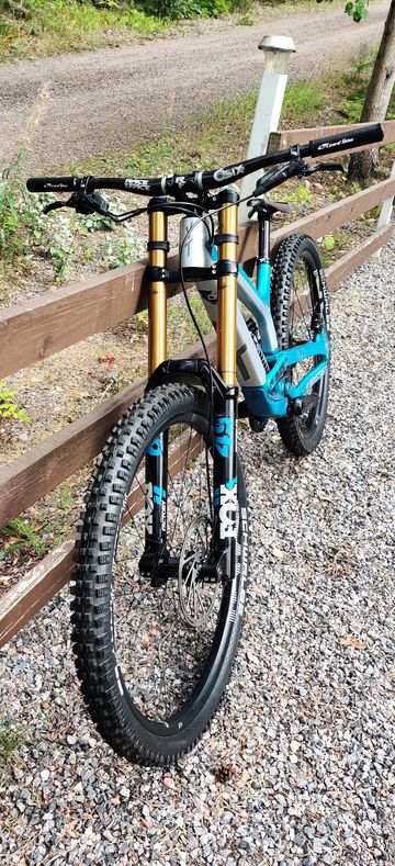 Brugt YT Industries TUES 27 CF Pro Race 2019 2019 Mountainbike — billede 12 af 13