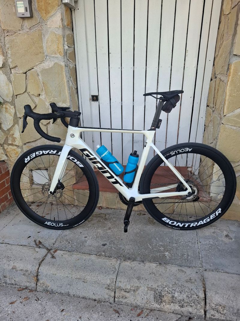 Used Giant Propel Shimano 105 2025 Road & Gravel