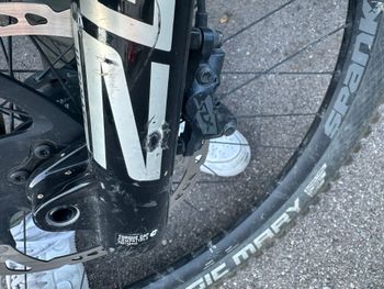 Gebrauchtes Commencal CLASH RACE 2021 2021 Mountainbike, Hellgrau, 27.5 — Bild 7 von 8
