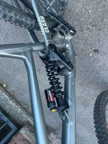 Gebrauchtes Commencal CLASH RACE 2021 2021 Mountainbike, Hellgrau, 27.5 — Bild 2 von 8