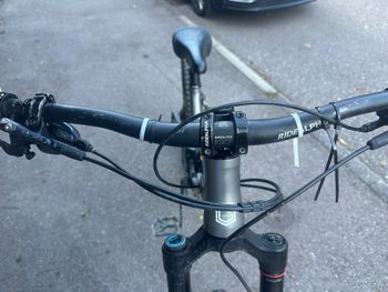 Gebrauchtes Commencal CLASH RACE 2021 2021 Mountainbike, Hellgrau, 27.5 — Bild 5 von 8
