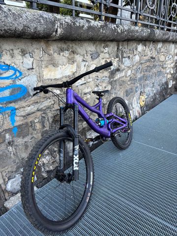 Specialized Demo SRAM X5 2015 Mountainbike de segunda mano, Morado — imagen 4 de 10