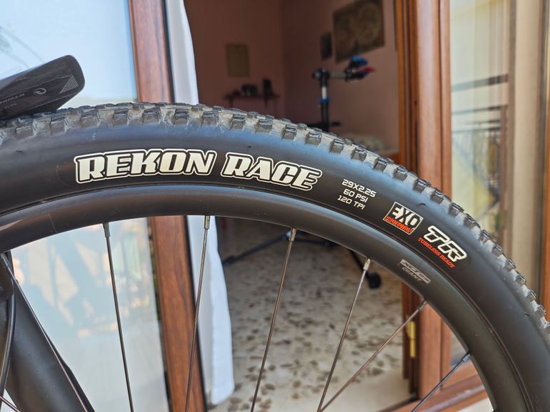 Giant XTC, Advanced 29 3 2021 2021 Mountainbike usato, Nero — immagine 6 di 15
