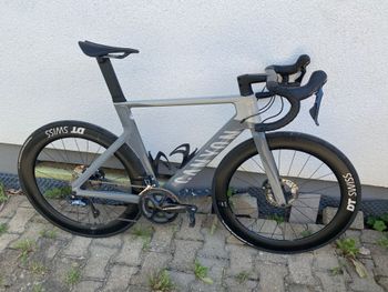 Gebrauchtes Canyon Aeroad CF SL 8 2023 2023 Road & Gravel, Hellgrau — Bild 2 von 7