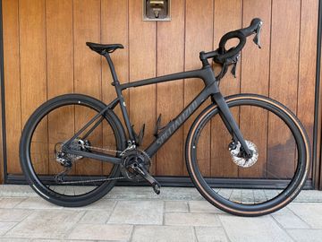 Specialized Diverge Comp Carbon 2021 2021 Road & Gravel usato, Nero — immagine 2 di 6