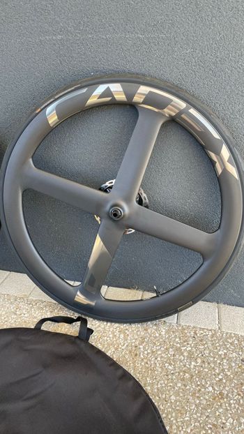 Used Cadex Custom Shimano Dura Ace Di2 2024 Road & Gravel, Light Gray — image 10 of 16