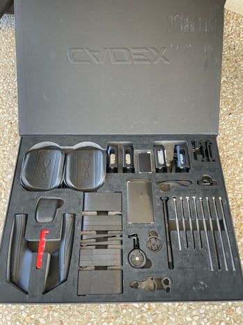 Used Cadex Custom Shimano Dura Ace Di2 2024 Road & Gravel, Light Gray — image 6 of 16