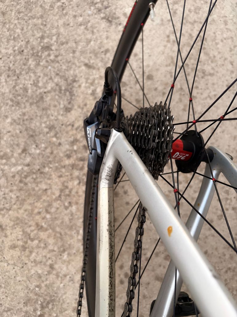Używany Canyon Aeroad CF SL 8.0 2020 2020 Road & Gravel — zdjęcie 6 z 6