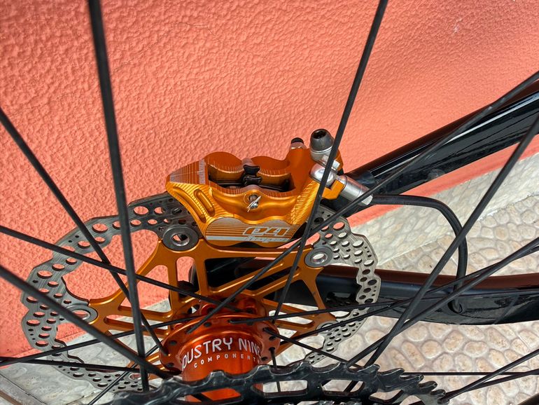 Brugt Orbea WILD FS M20 2022 2022 Mountainbike — billede 5 af 9