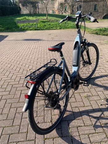 Used Velo de Ville AEB Shimano Alivio 2022 Urban, Light Gray — image 3 of 7