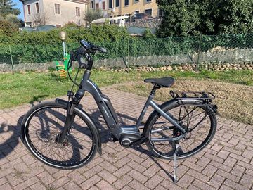 Used Velo de Ville AEB Shimano Alivio 2022 Urban & Touring