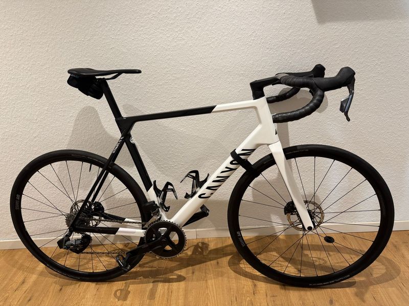 Used Canyon Ultimate CF SL 7 AXS 2023 2023 Road & Gravel