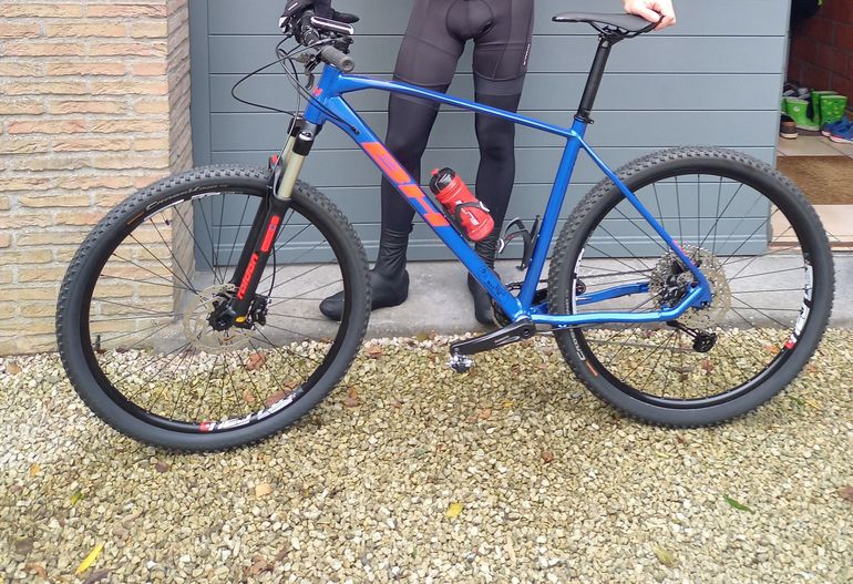 BH Bikes MTB Expert 4.0 2021 Mountainbike usato, Blu — immagine 4 di 7