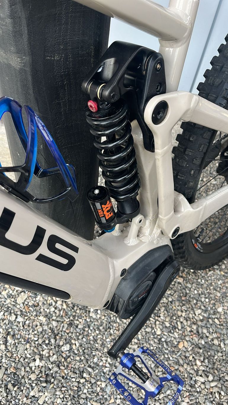 Focus SAM² 6.9 2022 2022 Mountainbike d'occasion — image 3 sur 9