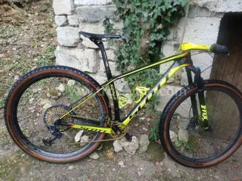 Used scoot Scale 930 2018 Mountainbike, Black — image 1 of 3