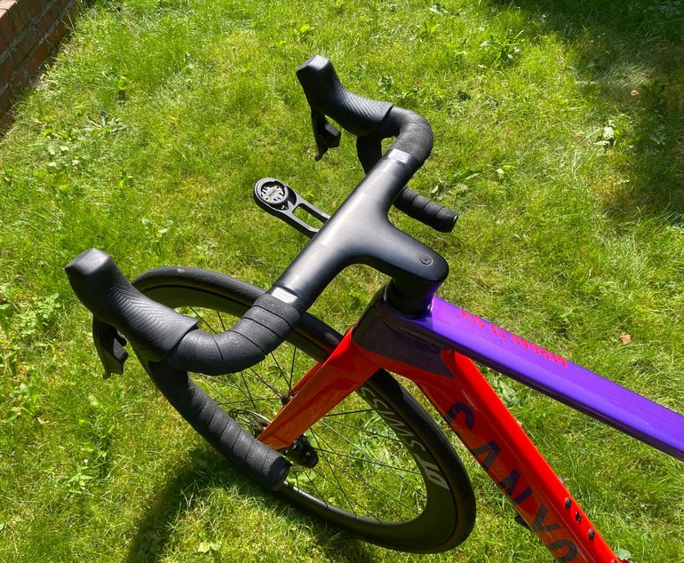 Brugt Canyon Aeroad CF SLX 7 eTap 2023 2023 Road & Gravel — billede 4 af 10