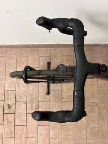 Used Scott Addict 10 2025 2025 Road & Gravel, Black — image 13 of 14