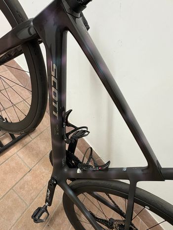 Used Scott Addict 10 2025 2025 Road & Gravel, Black — image 14 of 14
