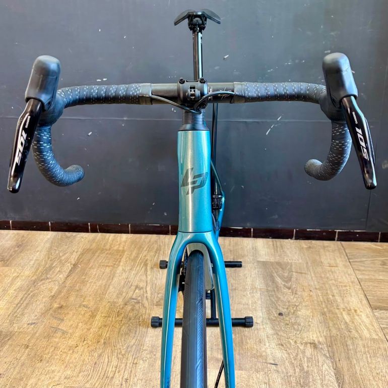 Brugt Lapierre Pulsium 5.0 Di2 2024 2024 Road & Gravel — billede 4 af 11