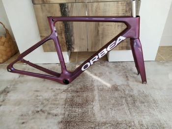 Tweedehands Orbea Orca Frameset 2022 Road & Gravel — afbeelding 1 van 8