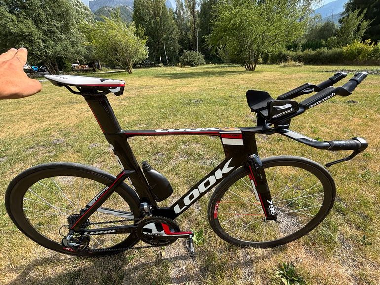 Used Look 796 Shimano Dura Ace Di2 2017 Road & Gravel, Black — image 2 of 10