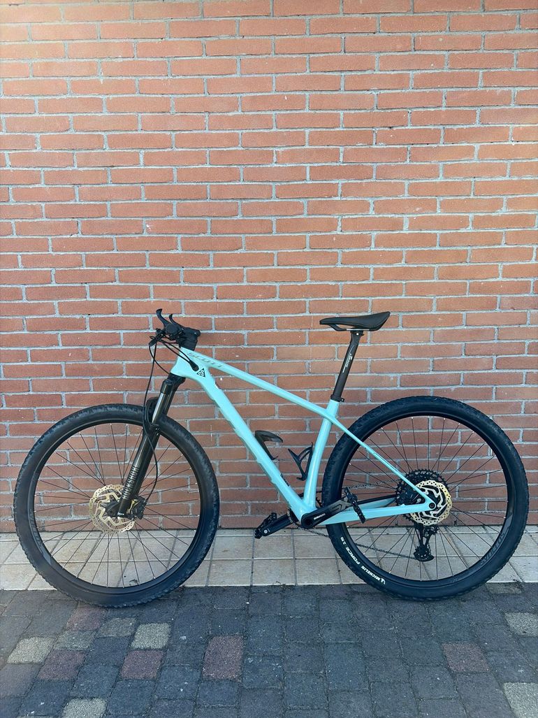Scott Contessa Scale 930 2021 2021 Mountainbike usato, Blu — immagine 2 di 19