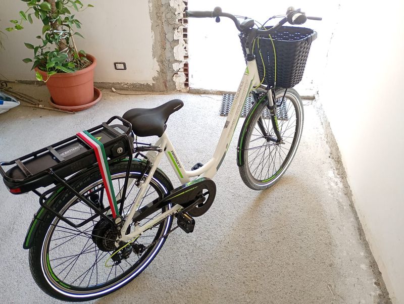 Armony Firenze Advance 2026 Urban & Touring usato