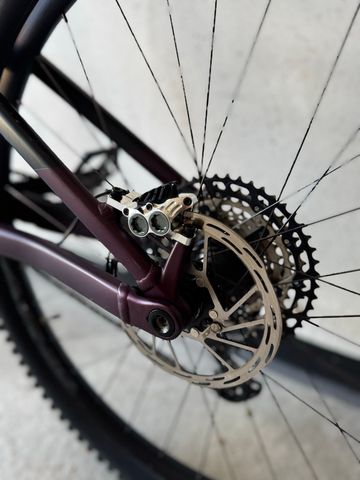 Gebrauchtes Orbea RISE H15 2022 2022 Mountainbike, Violett, 29 — Bild 10 von 17