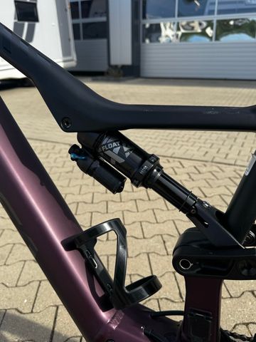 Gebrauchtes Orbea RISE H15 2022 2022 Mountainbike, Violett, 29 — Bild 14 von 17